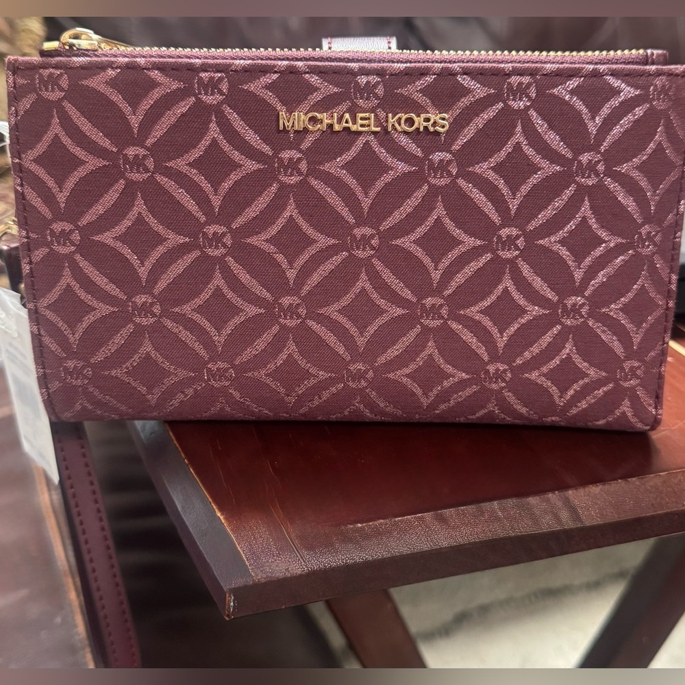 Michael Kors large double zip Wristlet